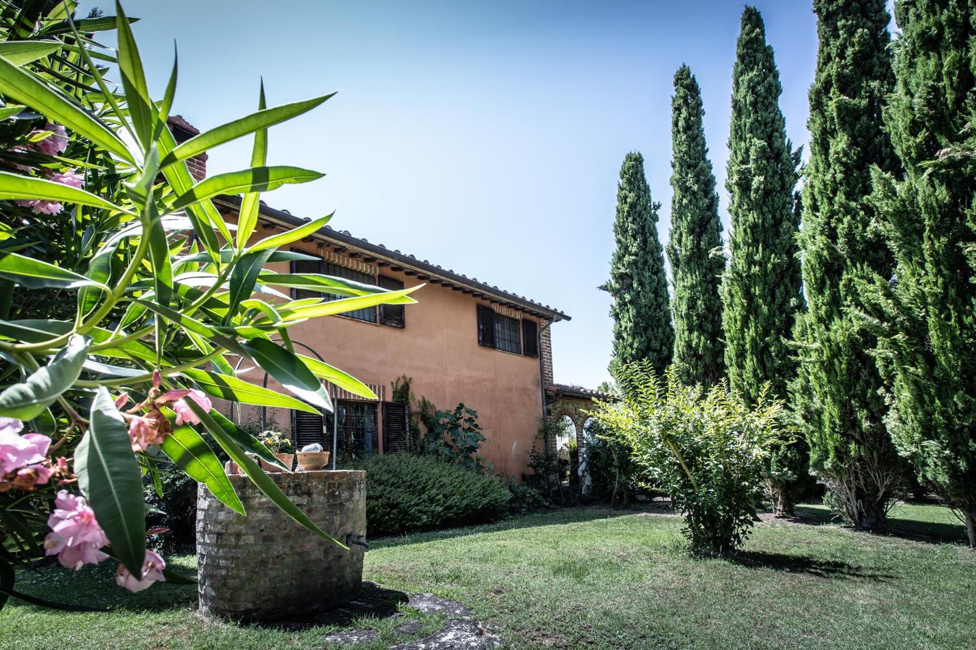 Agriturismo Palazzo Val Del Sasso Villastrada  Exterior photo